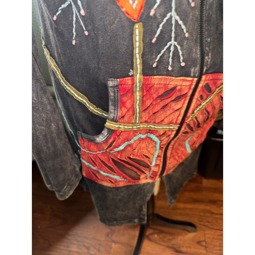 Sacred Threads Women's Embroidered Patchwork Hood… - image 4